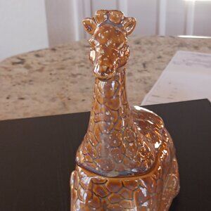 Pier 1 Giraffe Trinket Box Speckled Glaze Finish 6.75 in. Tall